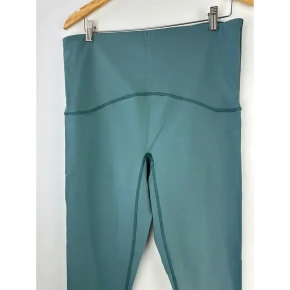 Spanx SPANXshape Booty Boost 7/8 Leggings Green Stretch Athleisure Plus Size 2X - Picture 2 of 8